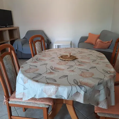 Mit Privater Terrasse Banjole