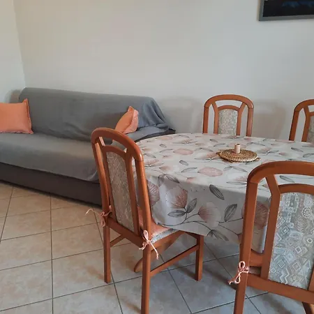 Mit Privater Terrasse * Banjole